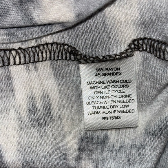 BOGO Cynthia Rowley Dress Size M - Picture 8 of 9